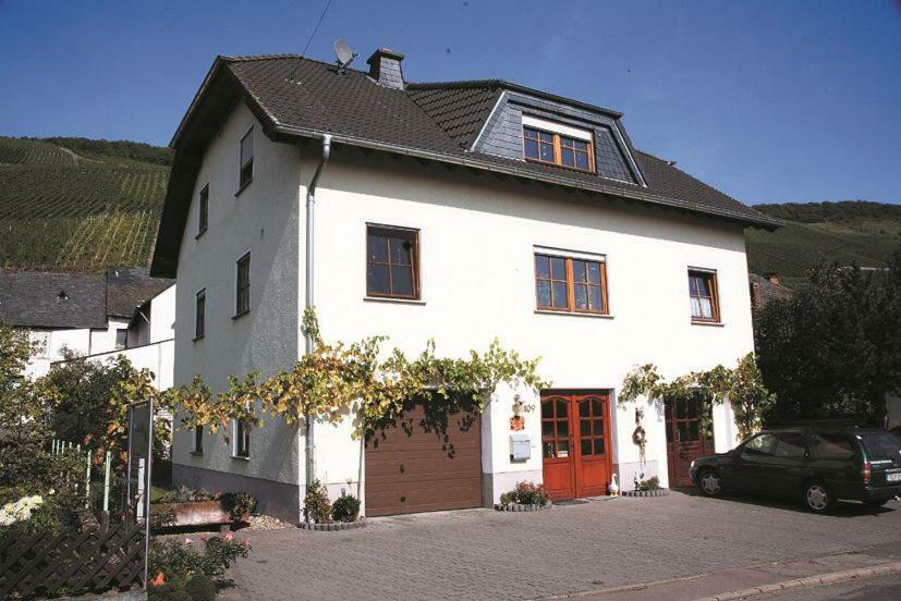 Weingut Berweiler Hotel Klusserath Bagian luar foto